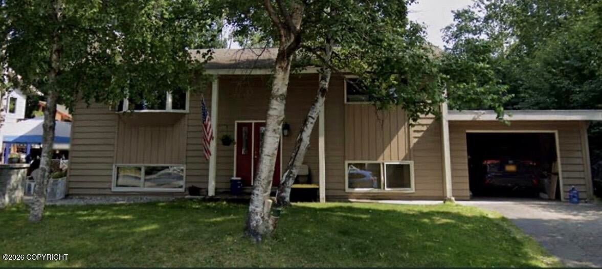 3113 Campbell Airstrip Road — photo