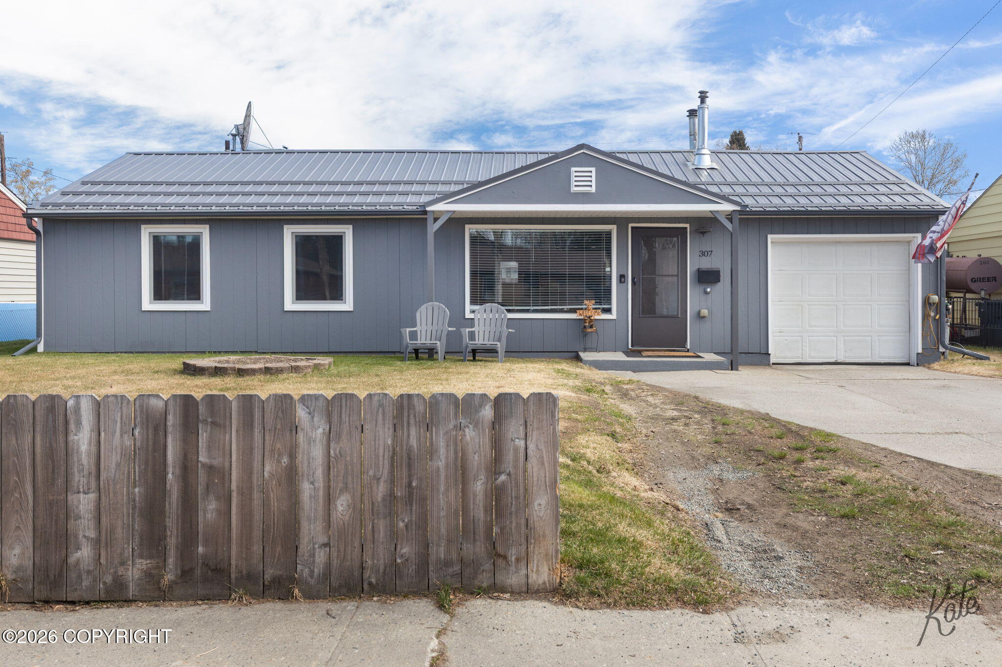 307 Slater Drive — photo