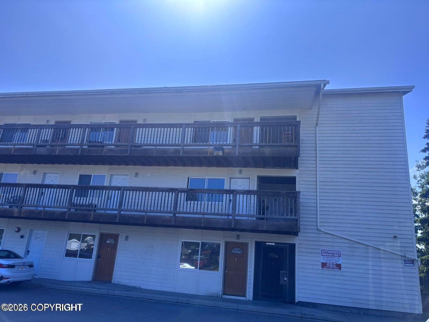 1082 W 26th Avenue #13 — photo