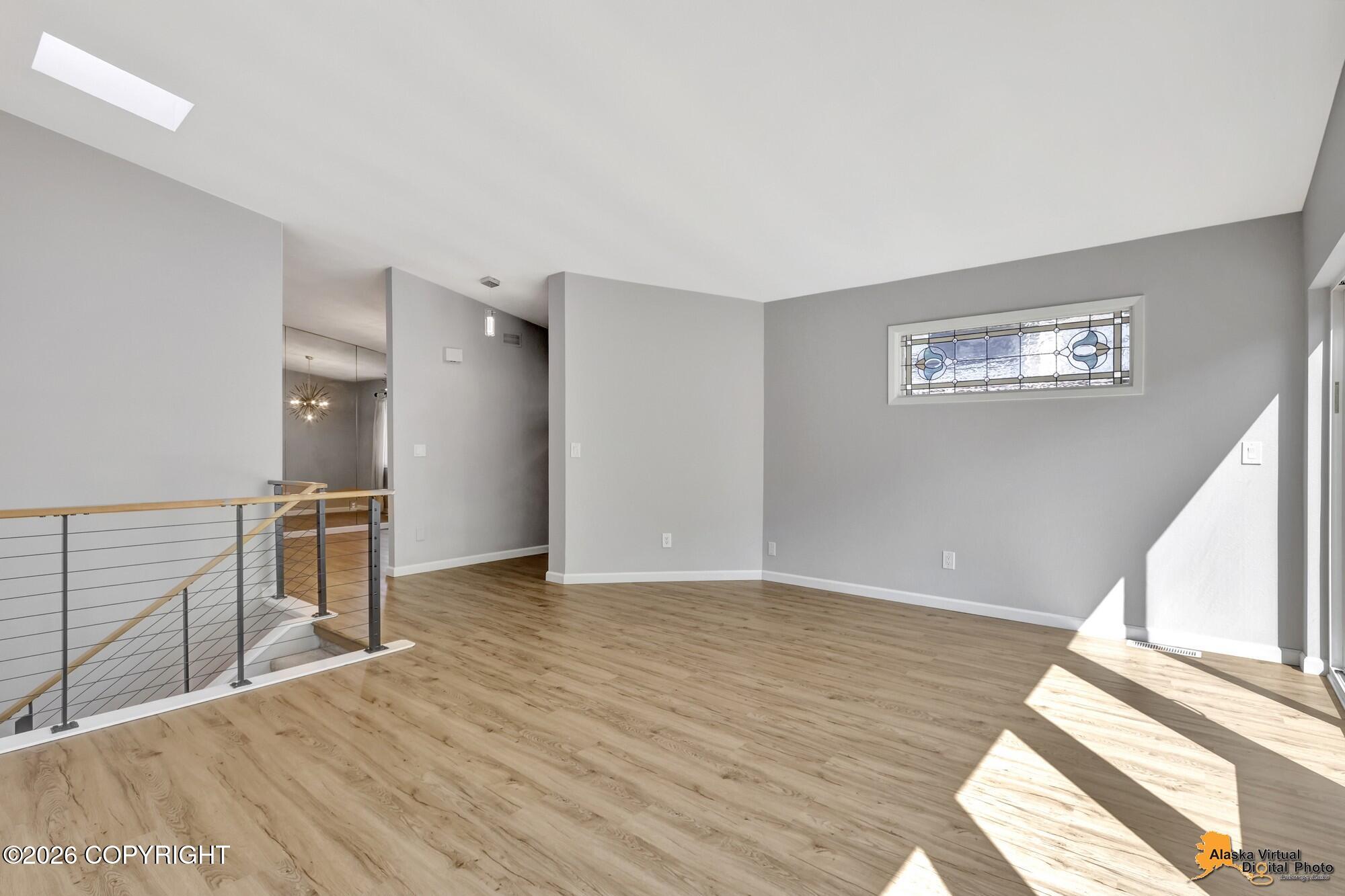 2551 Lahonda Drive — photo