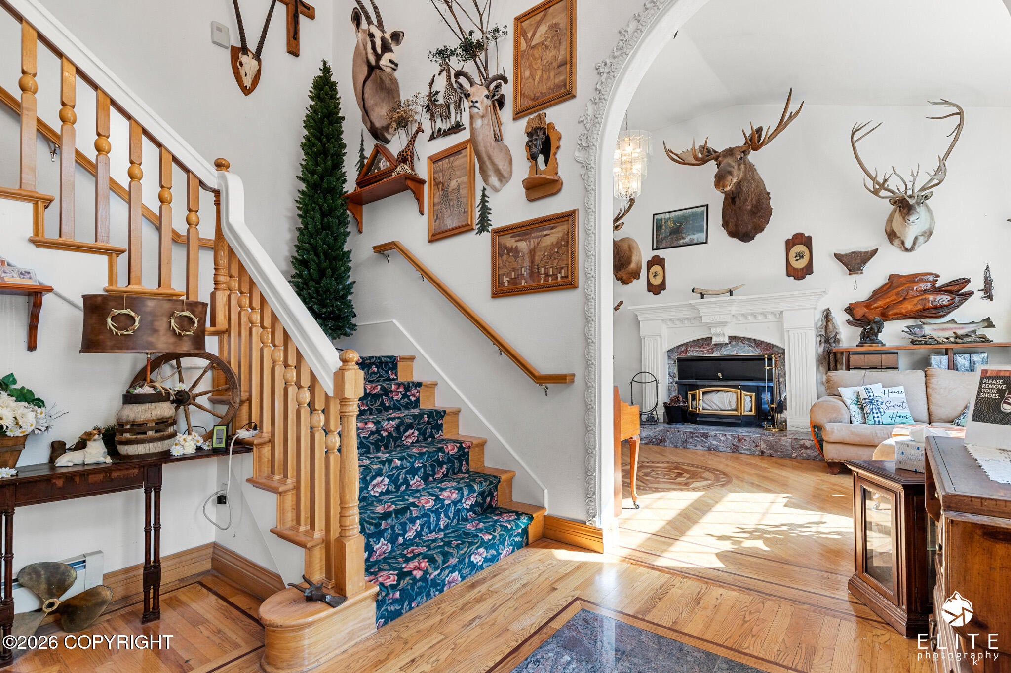 5411 N Honeysuckle Lane — photo