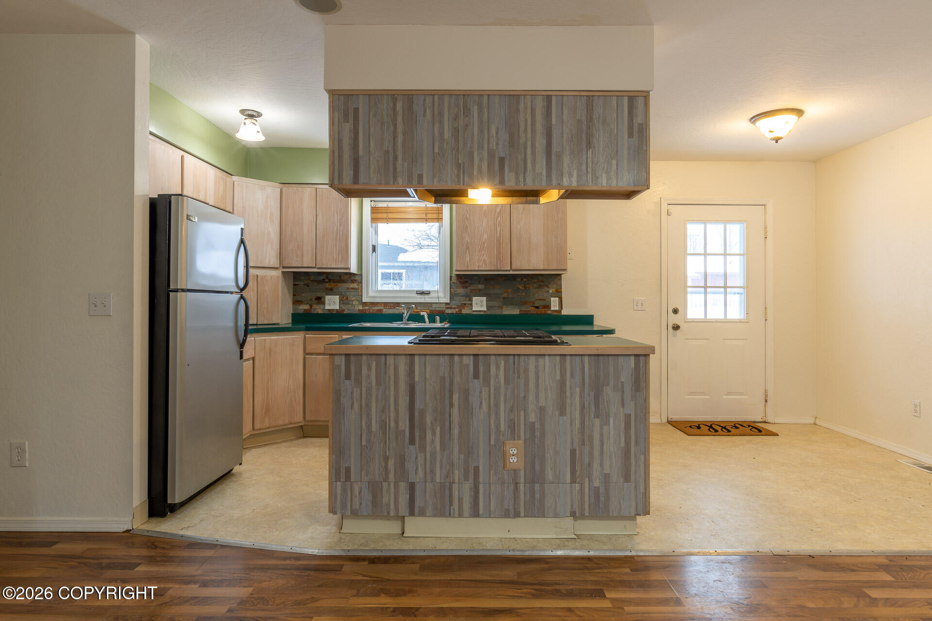 845 W Josh Drive — photo
