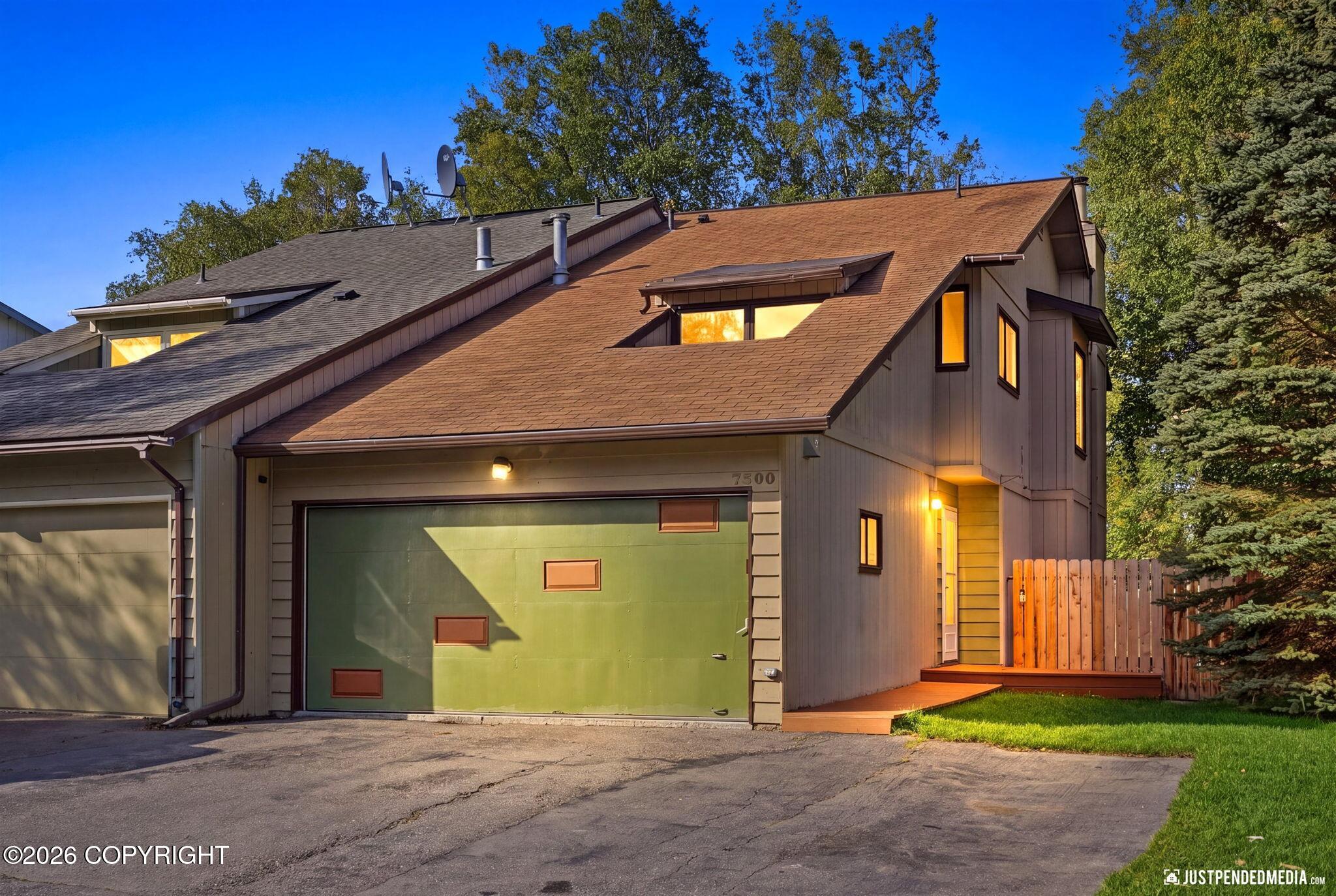 7300 Clairborne Drive — photo