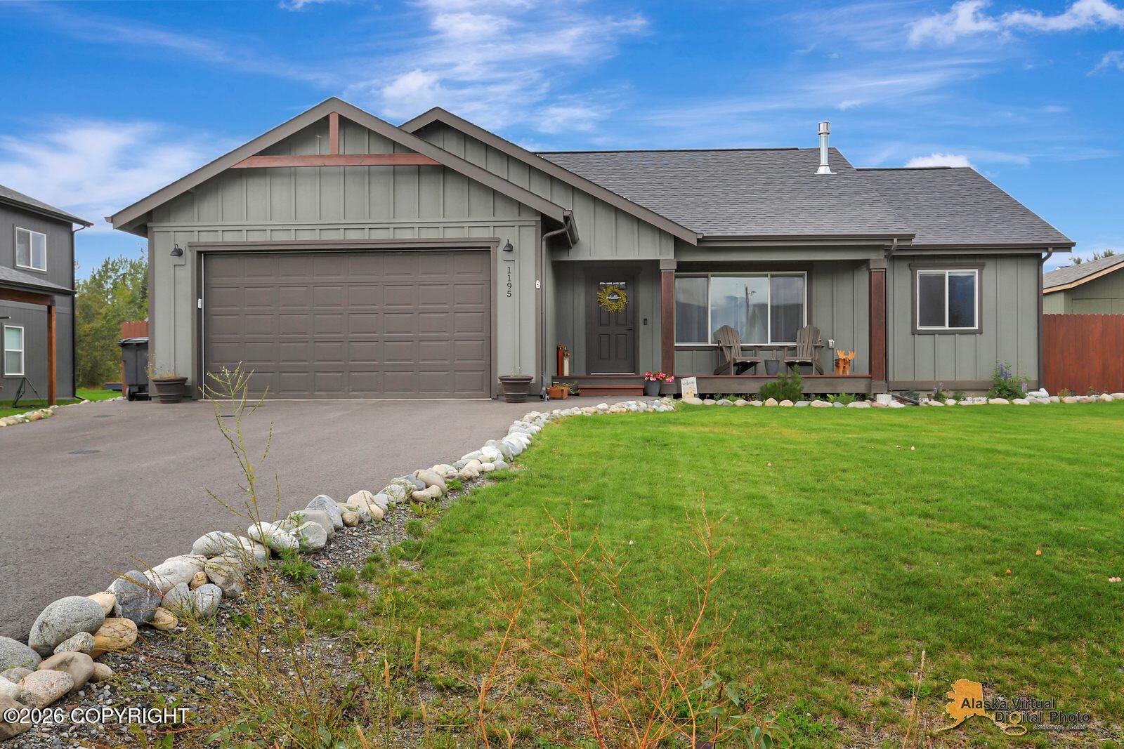 1195 E Mountain Peak Loop — photo