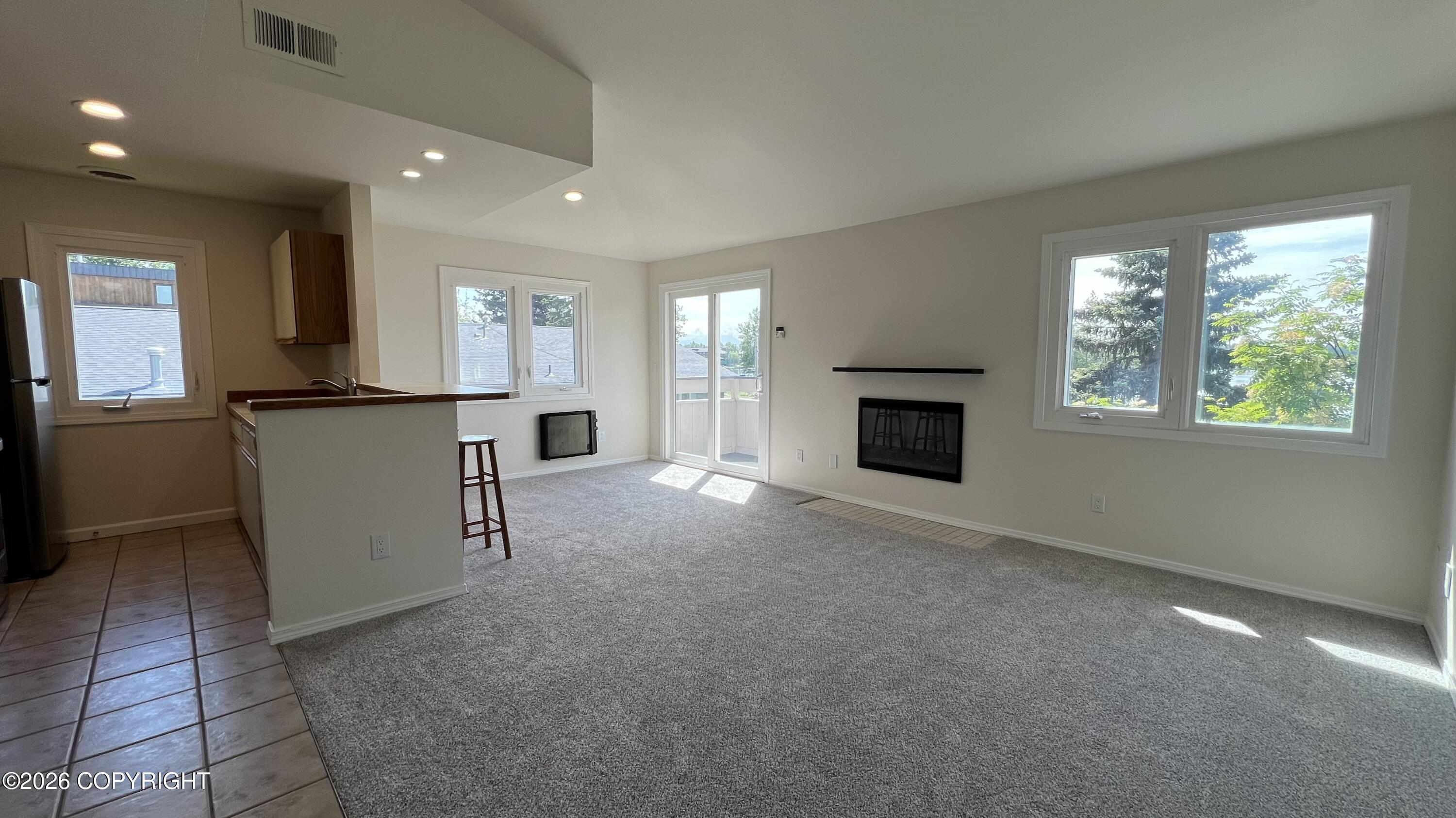 3425 Lakeshore Drive #7 — photo