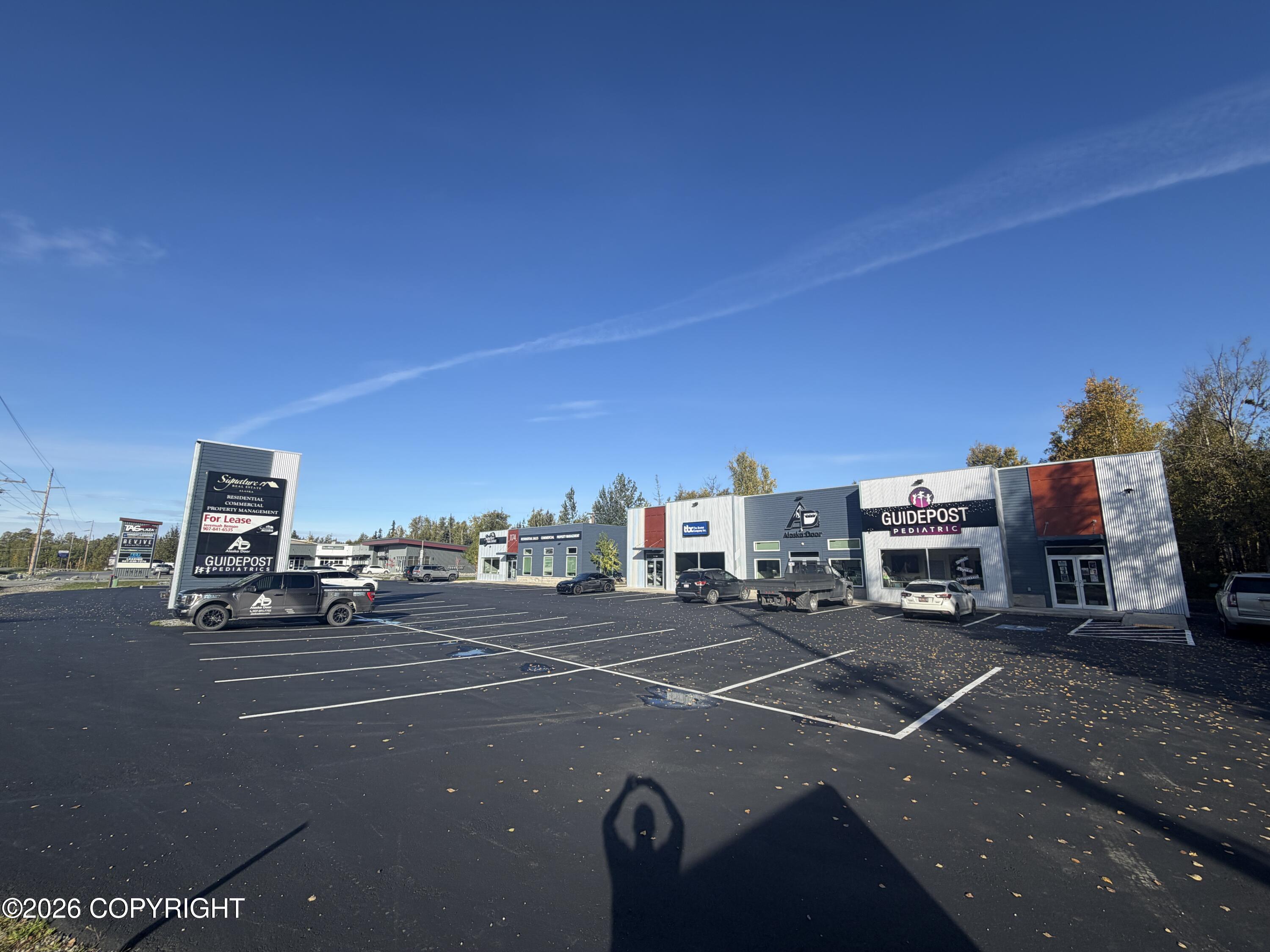 1174 N Leatherleaf Loop #B — photo