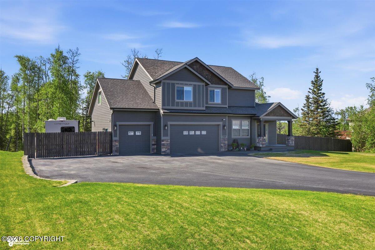 2588 W Angela Drive — photo