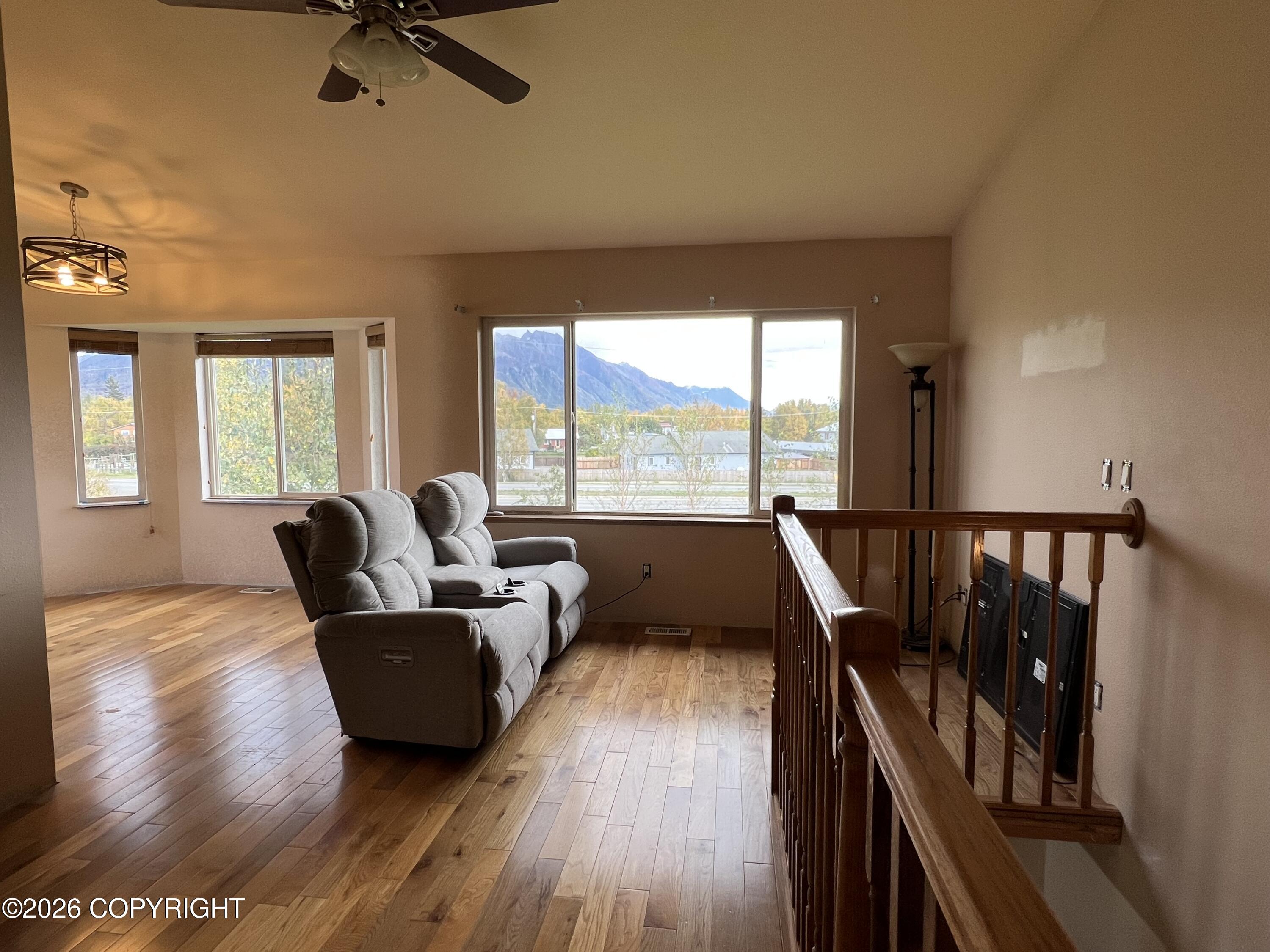 253 S Silver Tip Drive — photo