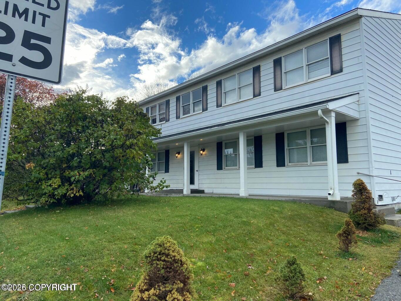 2806 Howe Place #3 — photo