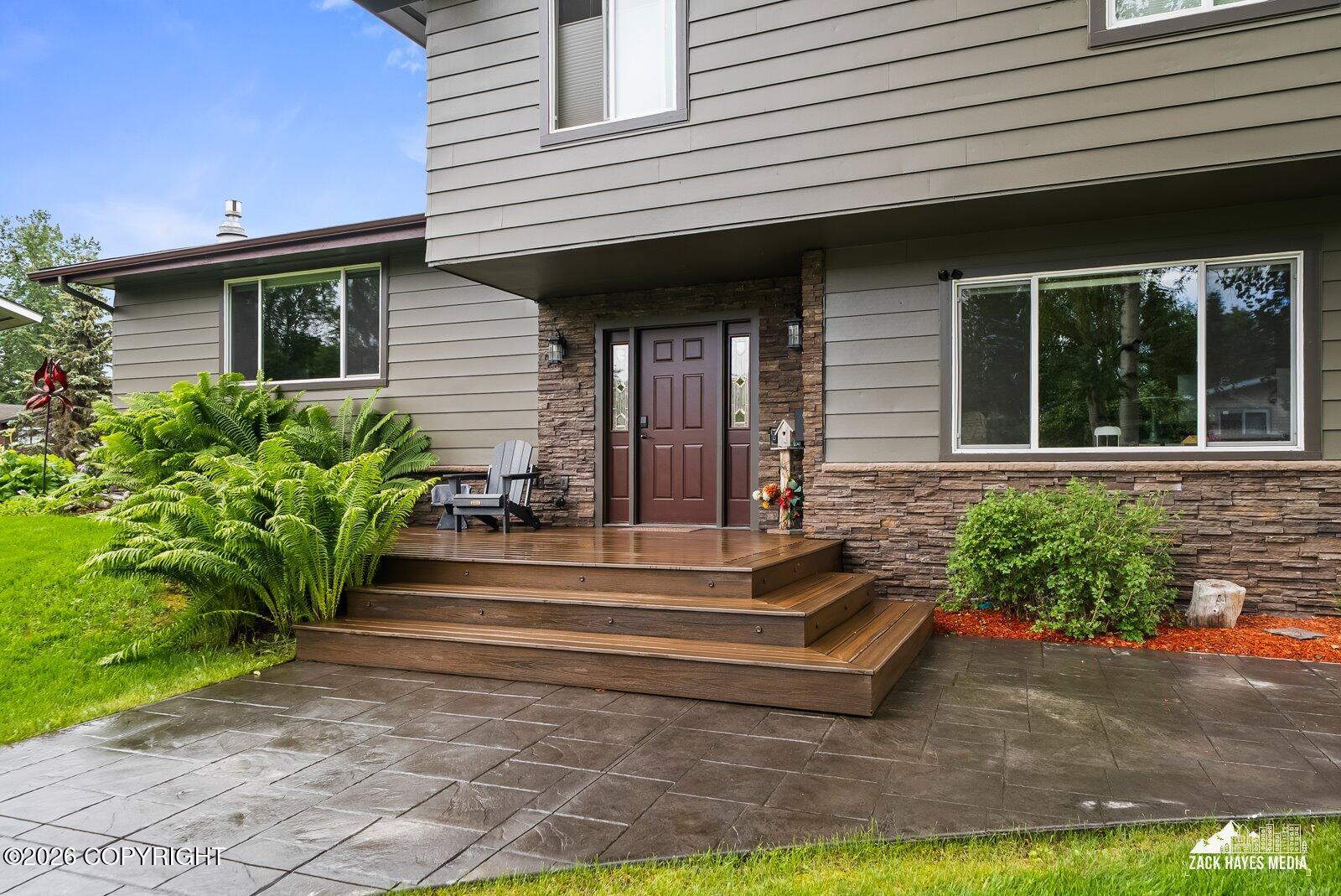 3303 Vassar Drive — photo