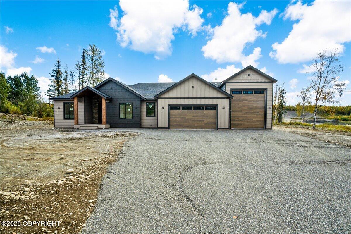 2672 W Longview Circle — photo