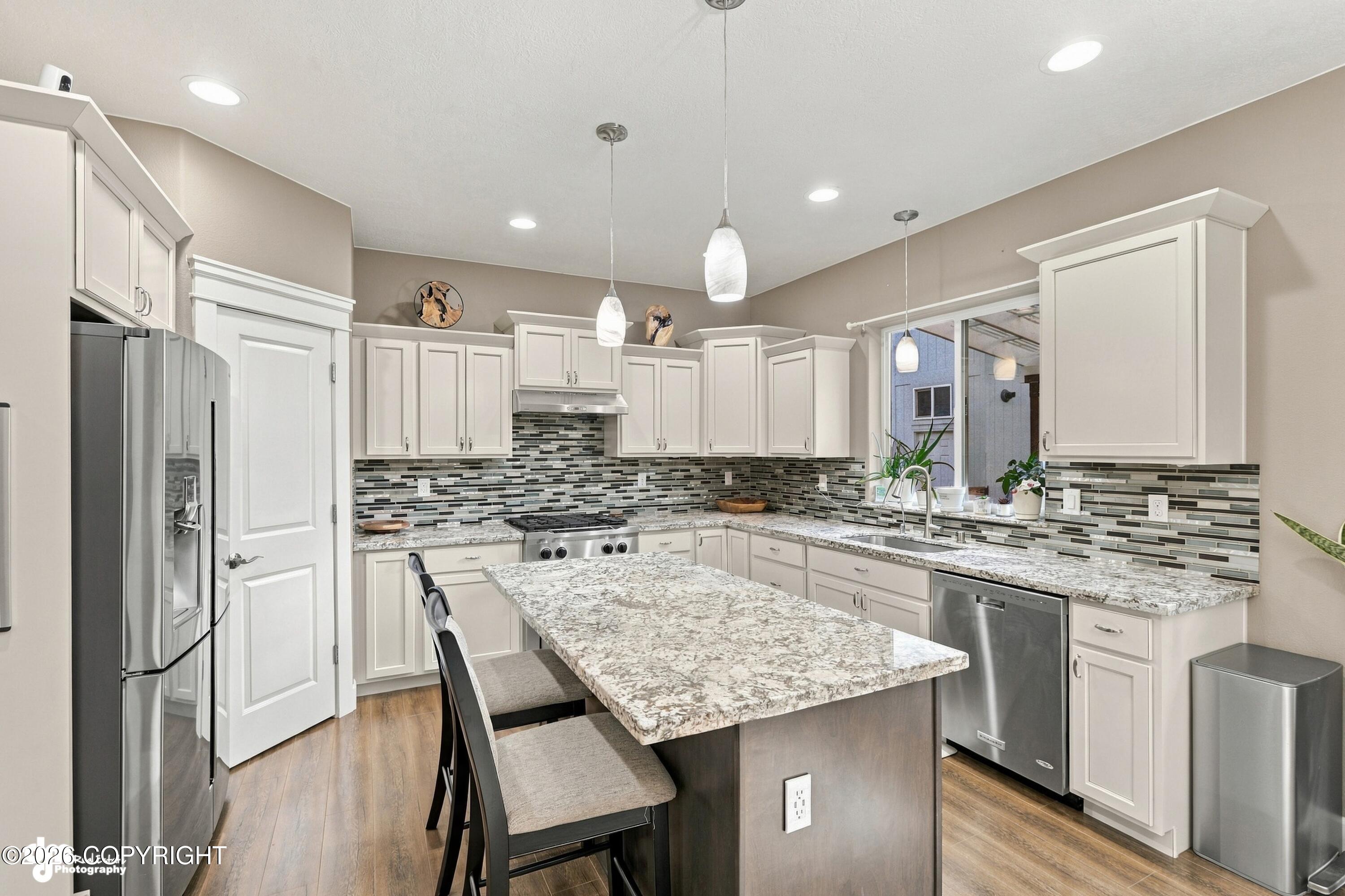 21930 Sheltering Spruce Loop, Chugiak, AK 99567 — photo 2