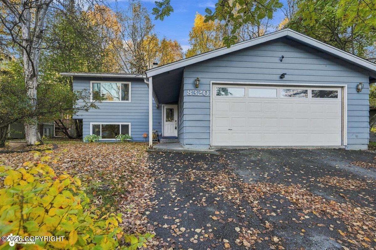 8320 Majestic Drive — photo