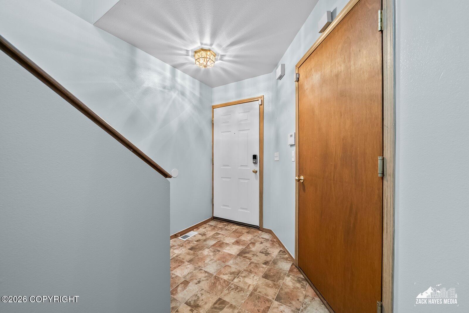 3659 Sycamore Loop, Anchorage, AK 99504 — photo 3