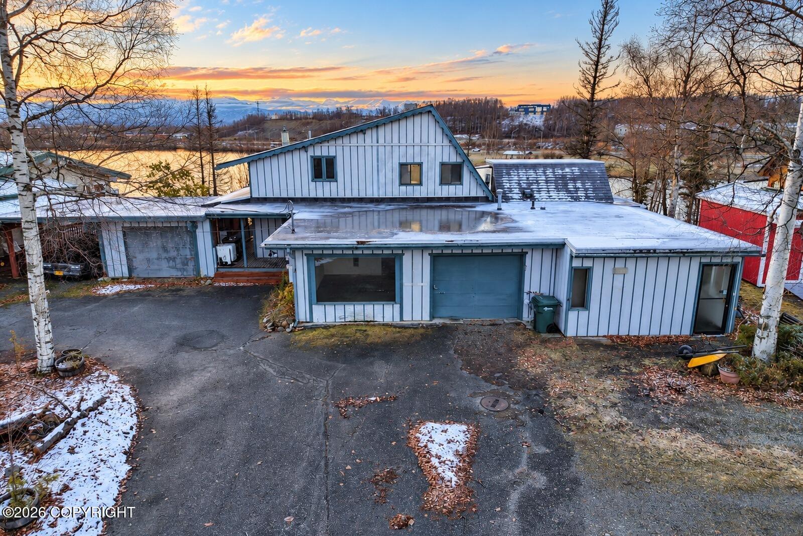 1000 E Westpoint Drive — photo