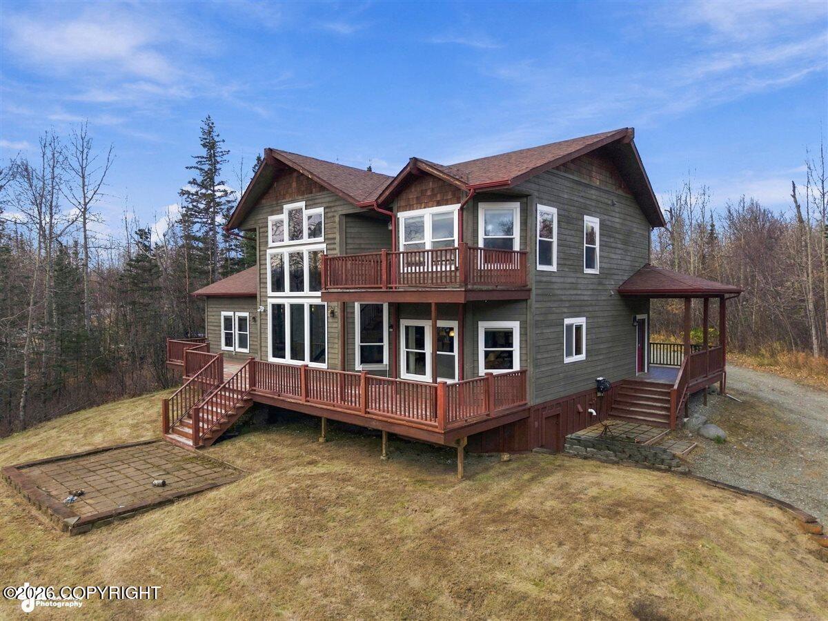 2425 N Larkspur Hill Circle — photo