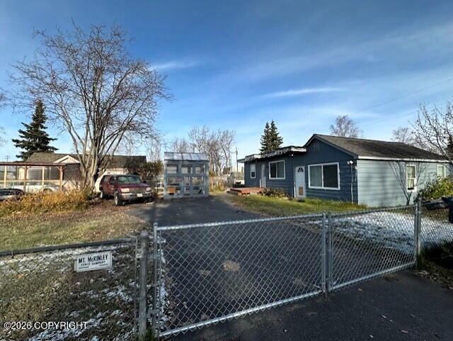 3734 McCain Loop, Anchorage, AK 99503 — photo 2