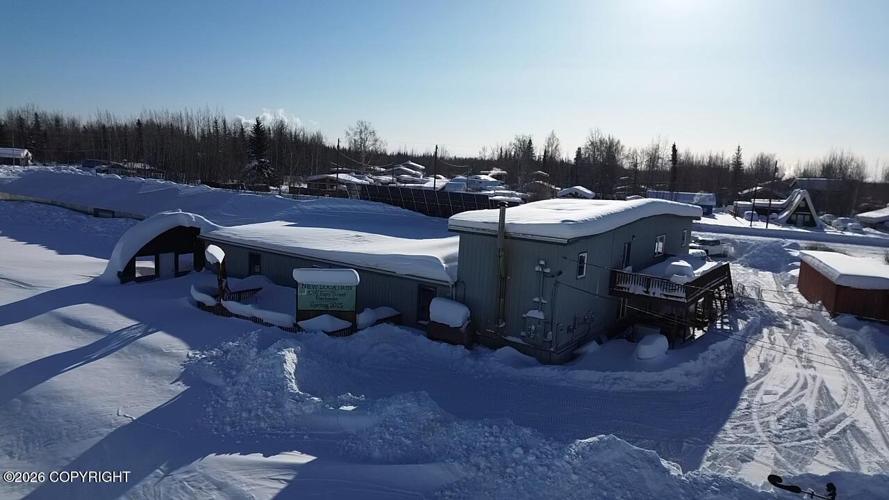 2260 Old Richardson Highway — photo