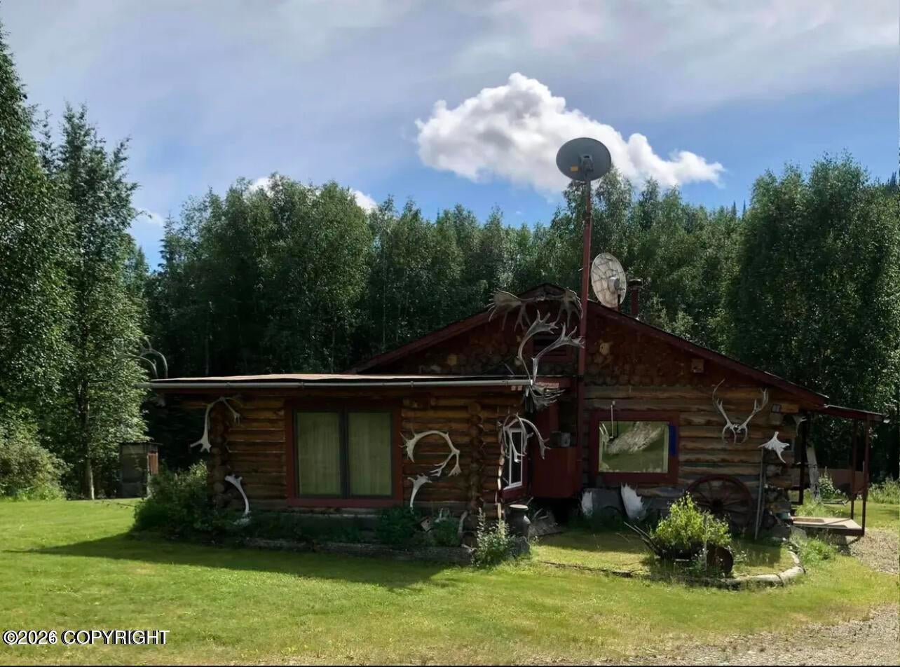Mp113 Taylor Highway — photo