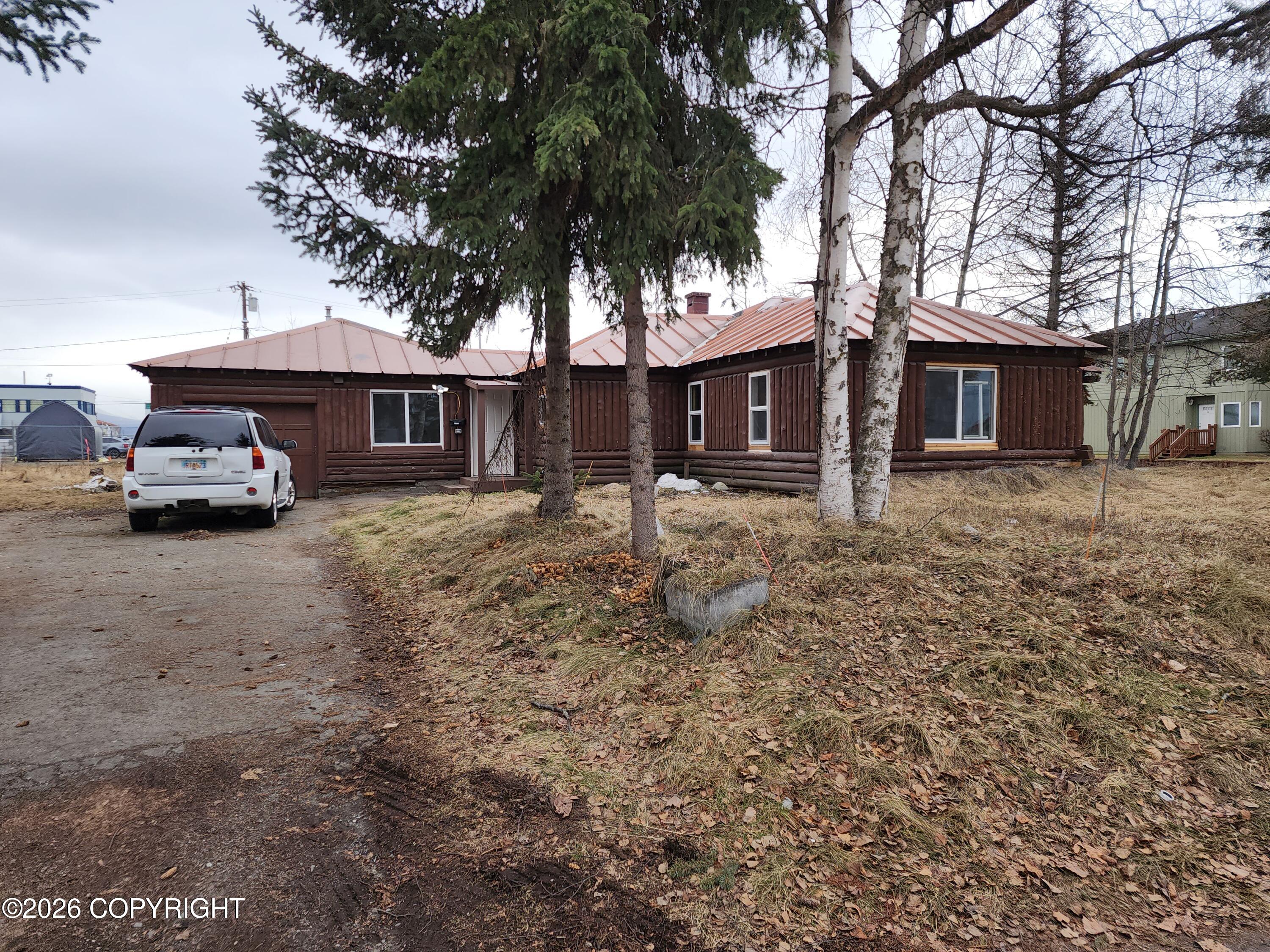 835 Nelchina Street — photo