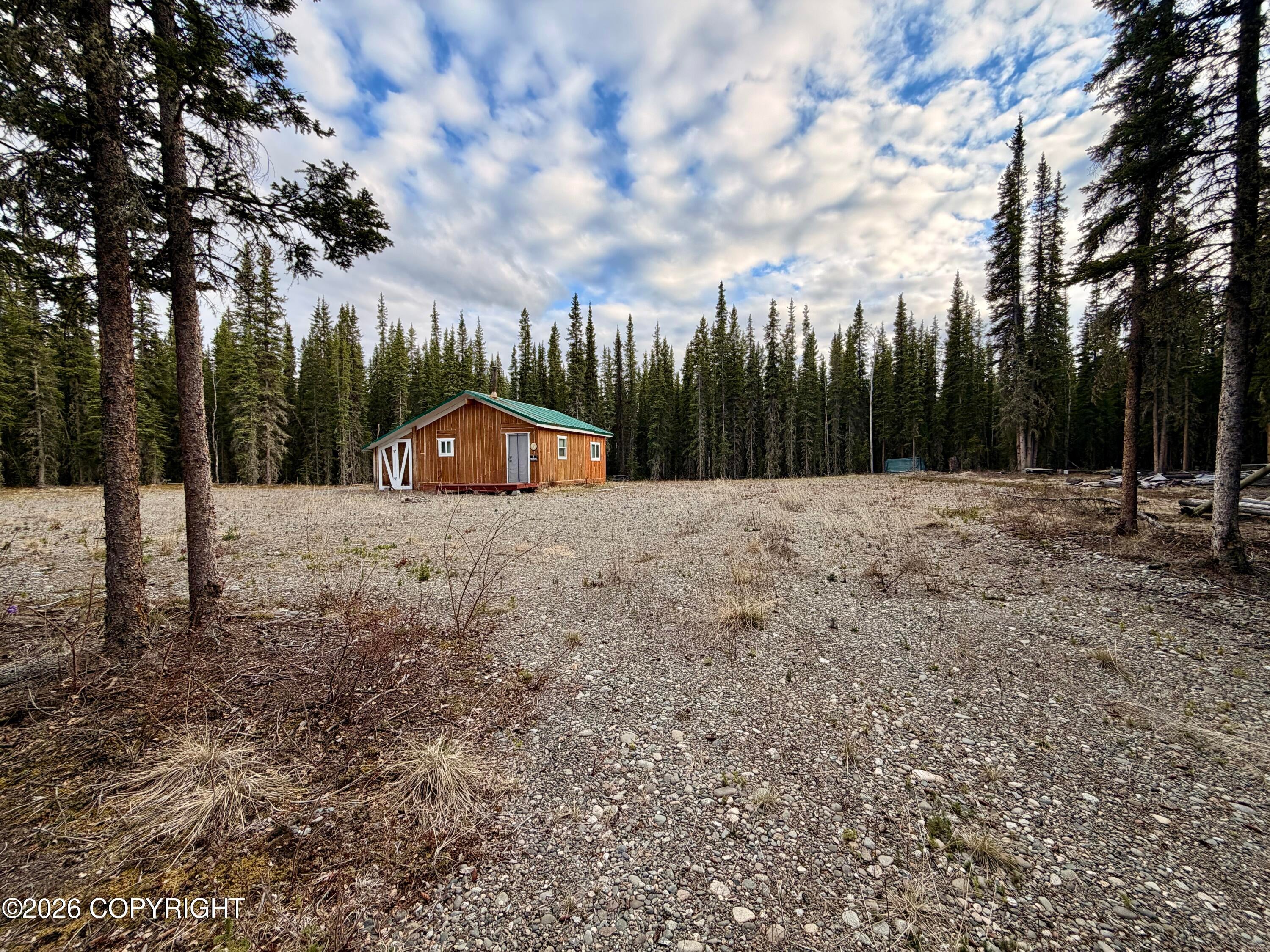 L11B3 Fales Road — photo