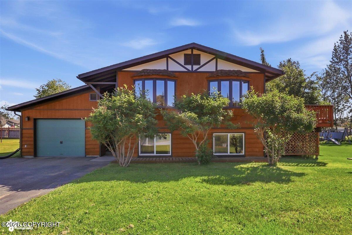323 W Rockwell Avenue — photo
