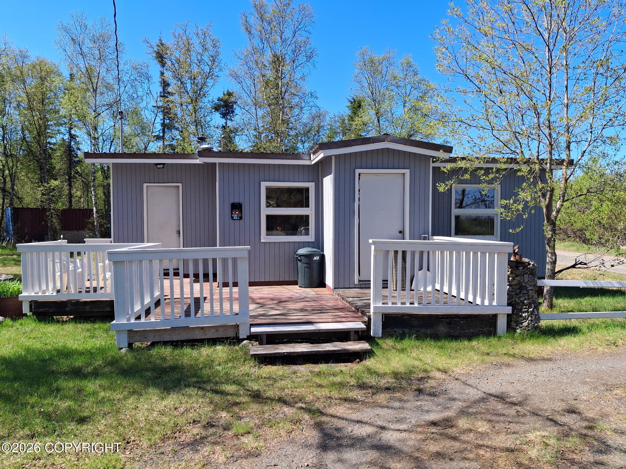 605 Woodriver Road — photo