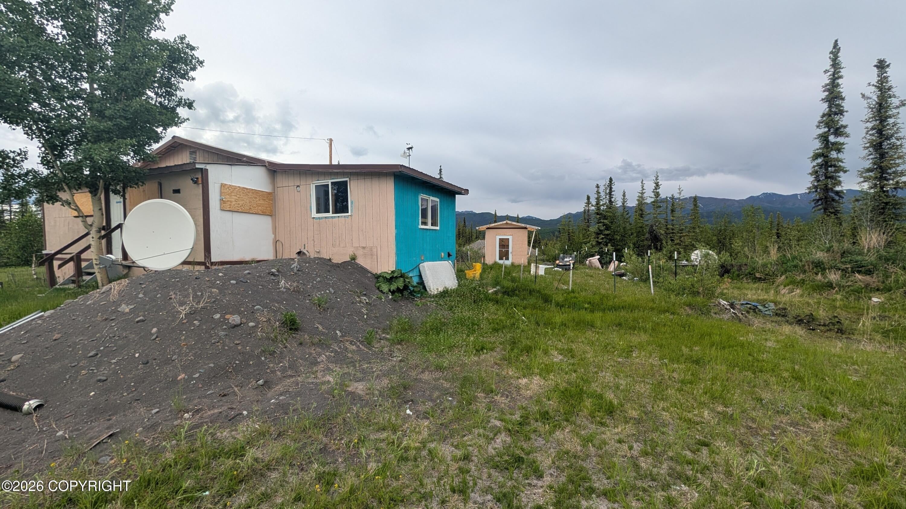 Mile 4 Nabesna Road — photo