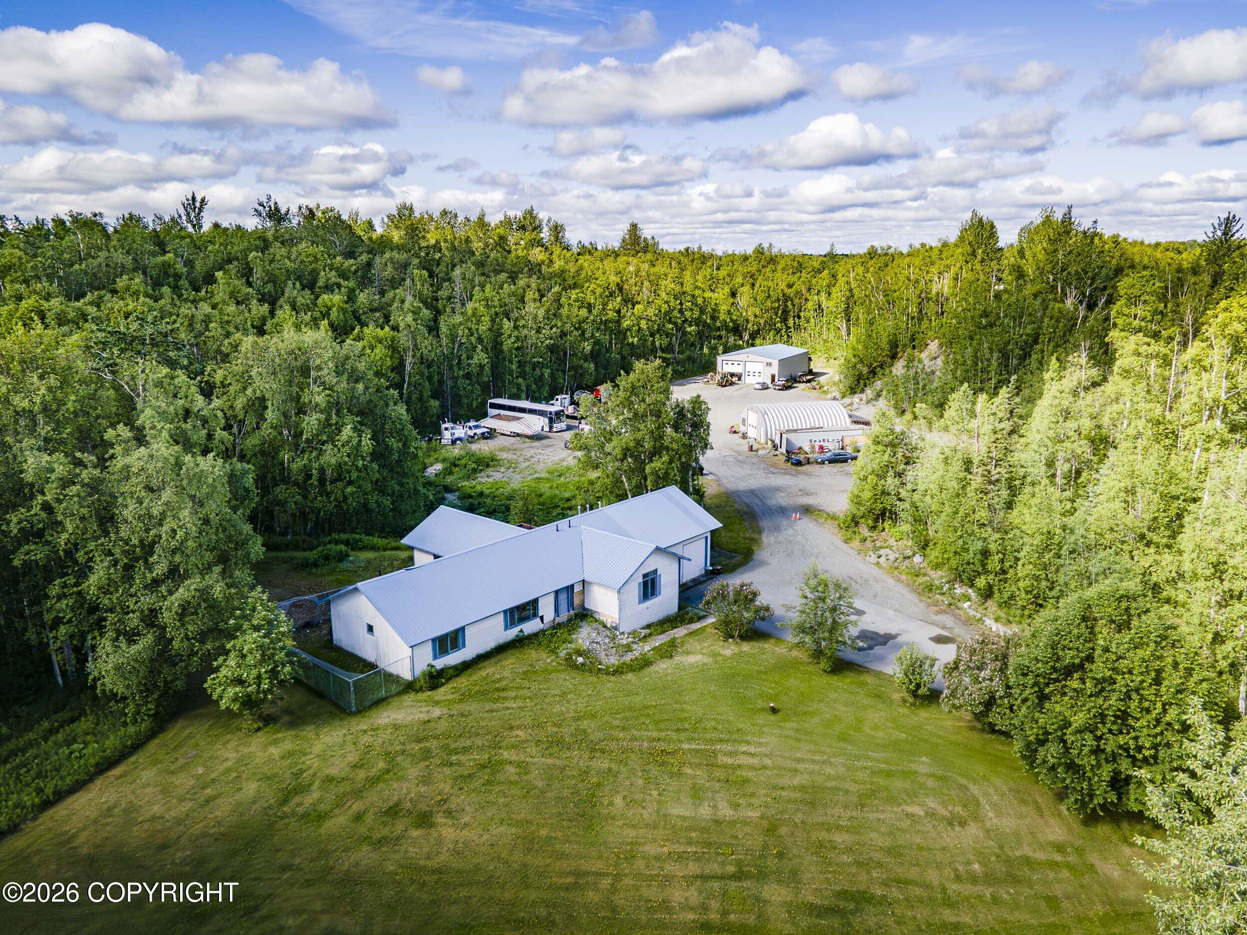 5747 N Cunningham Road — photo