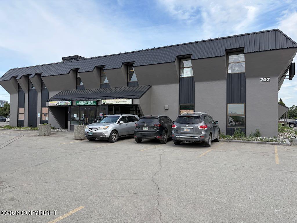 207 E Northern Lights Boulevard #111 — photo