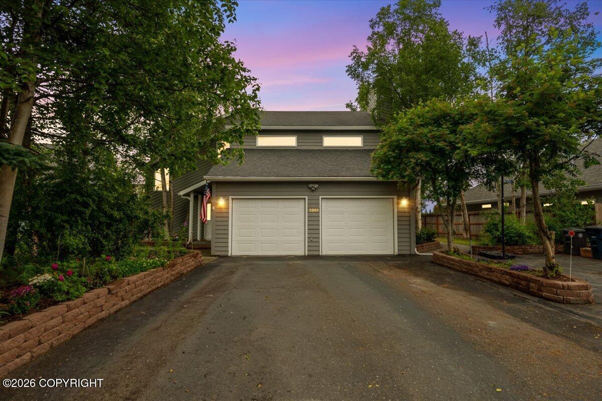 2261 Belmont Drive — photo