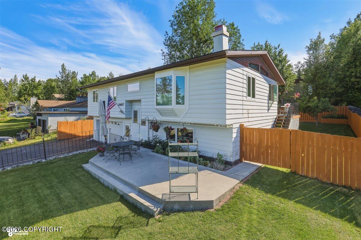 11407 Echo Street — photo