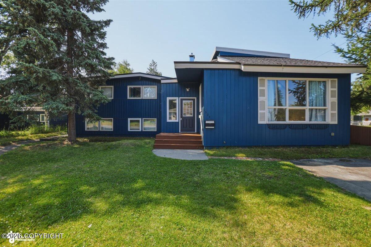 1504 Airport Heights Drive — photo