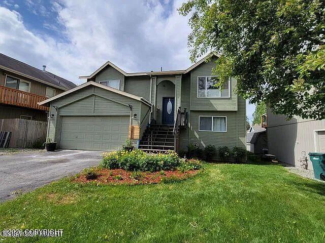 12222 Woodward Drive — photo