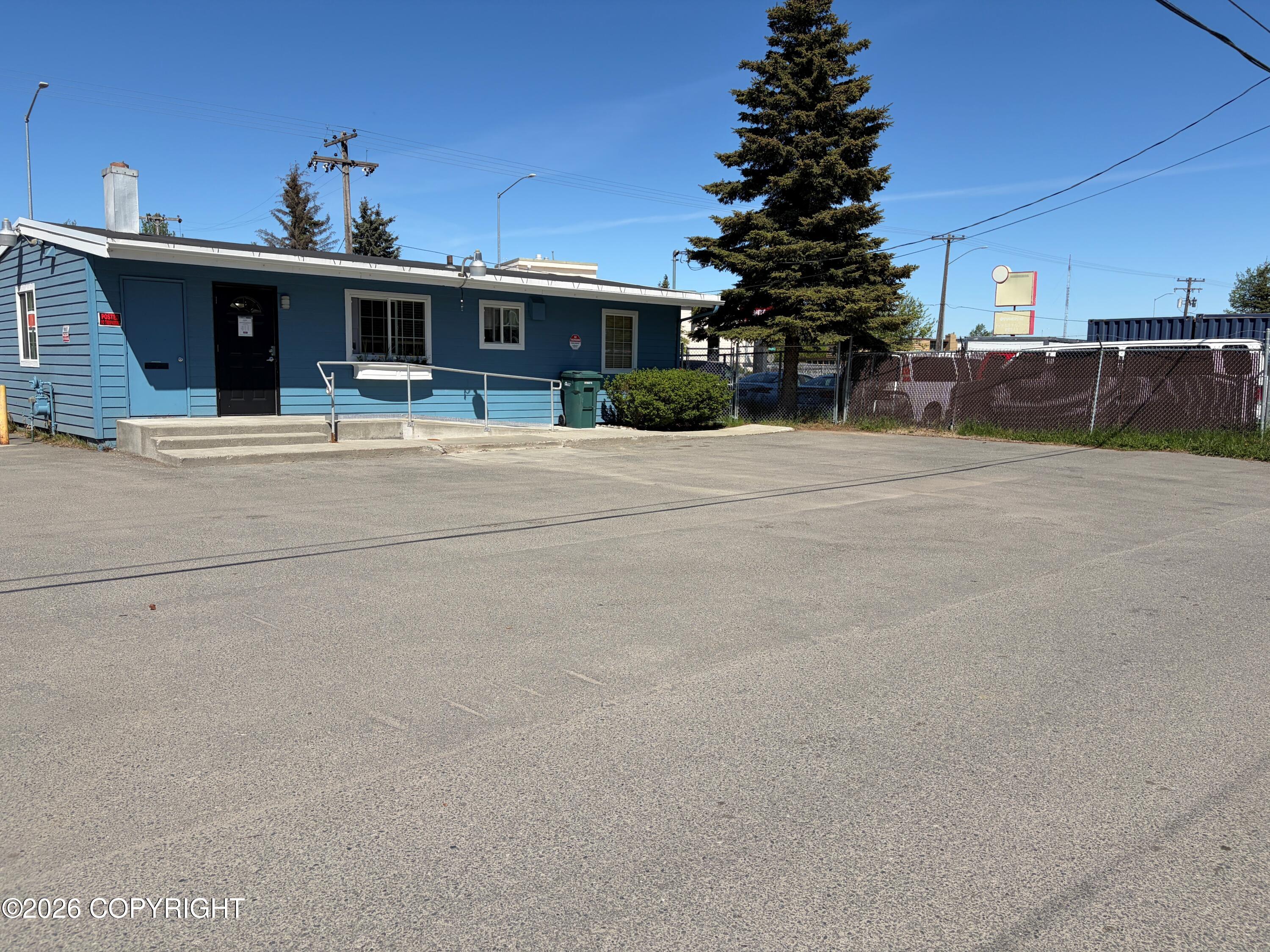 3823 Spenard Road — photo