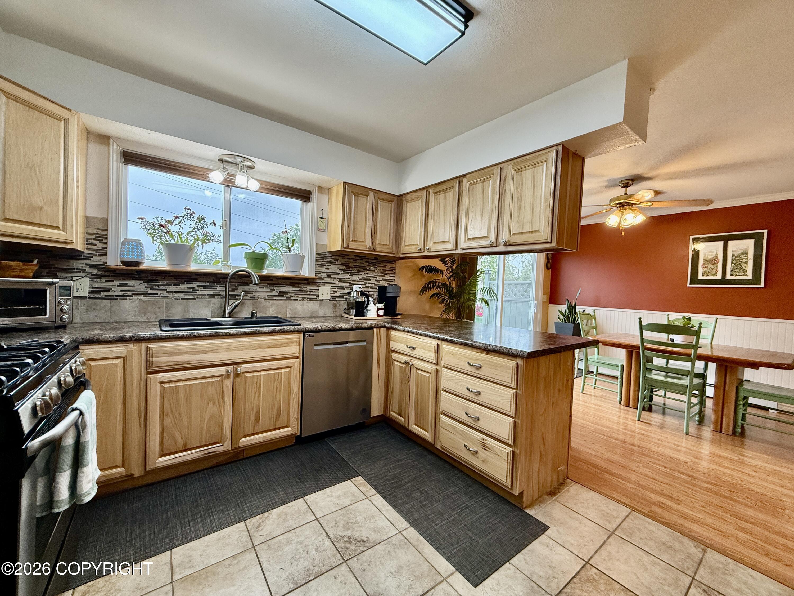 1612 Cara Loop, Anchorage, AK 99515 — photo 3