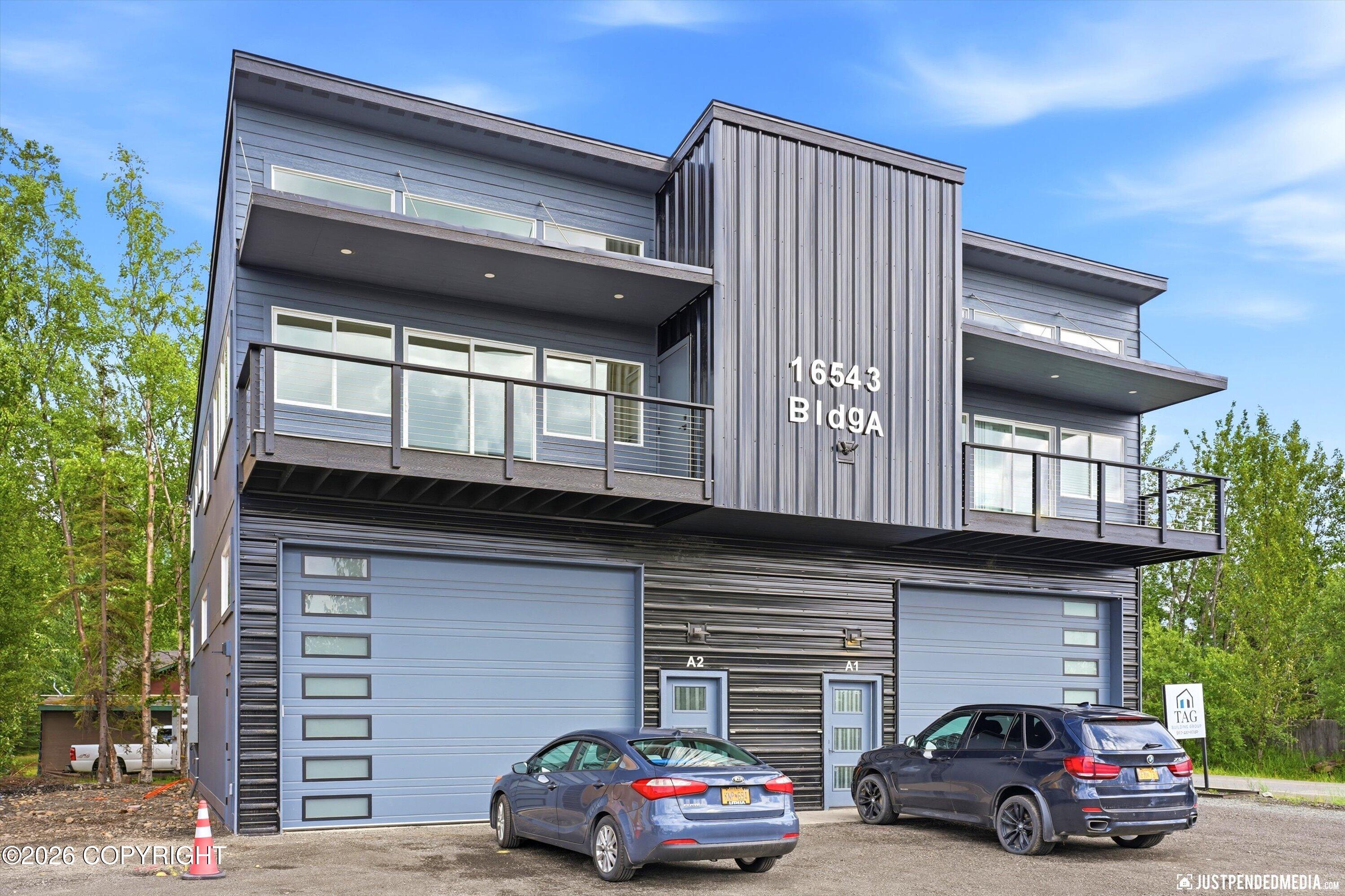 16543 Farm Avenue #4 — photo