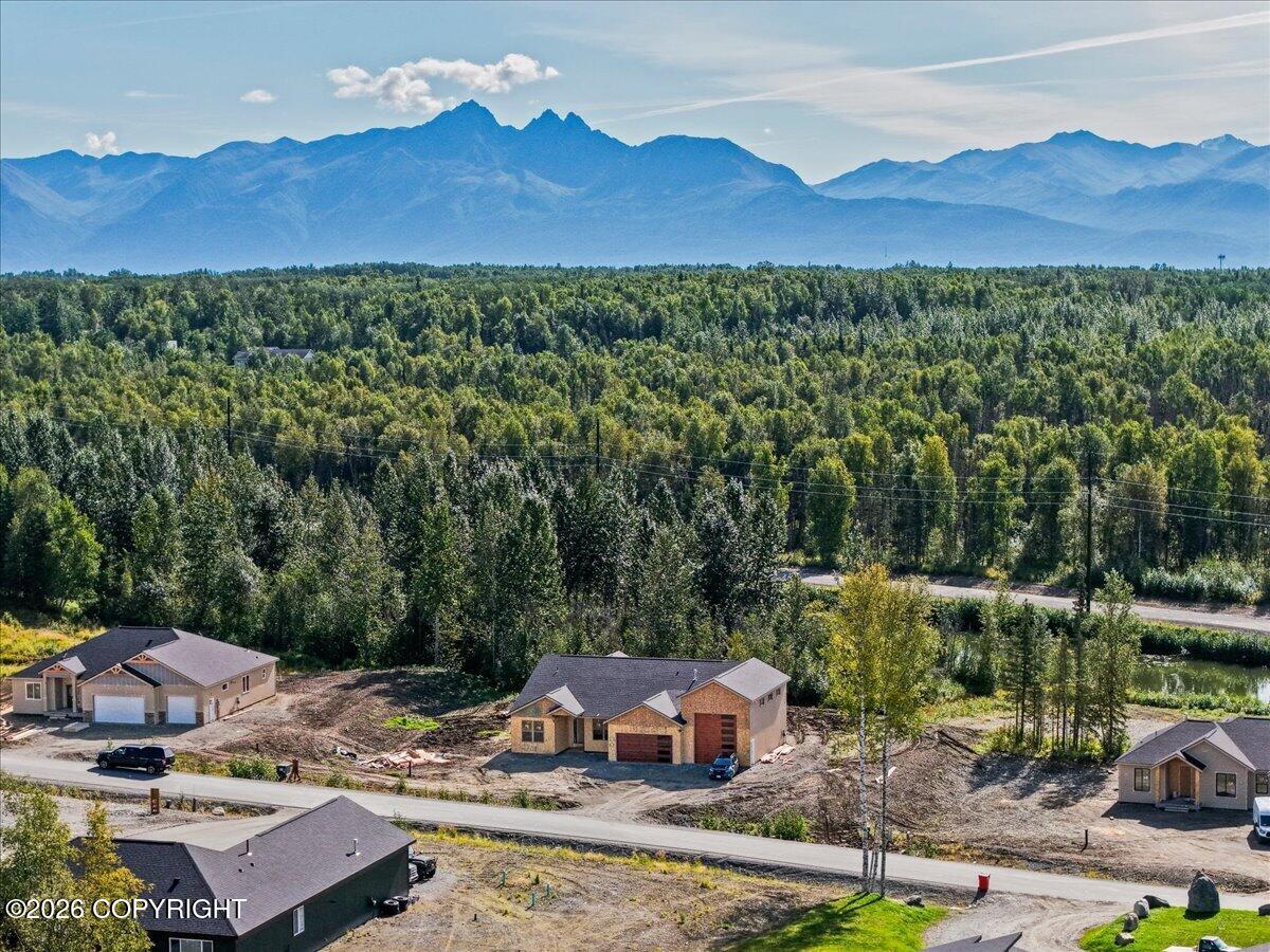 2676 W Longview Circle — photo