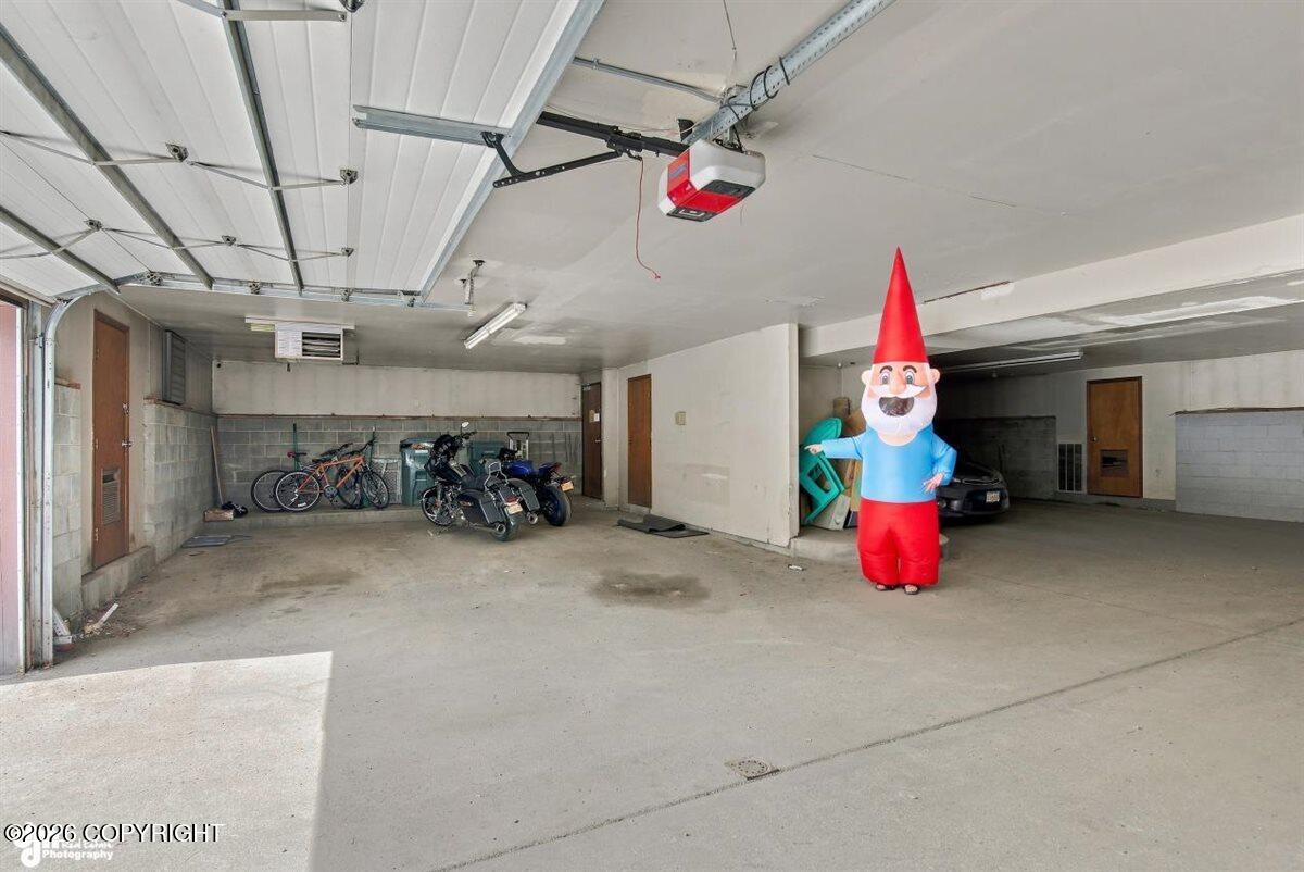 7342 Huntsmen Circle #14-D — photo