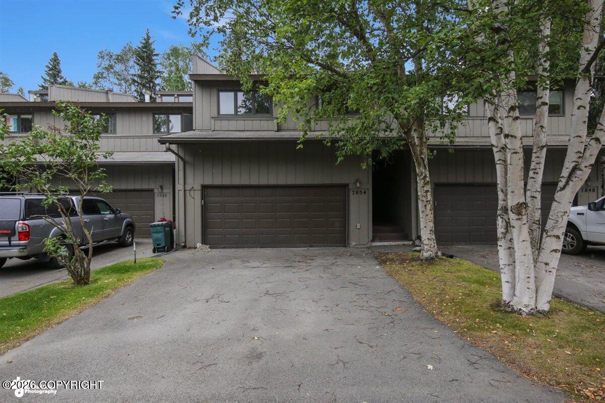7854 Highlander Drive — photo