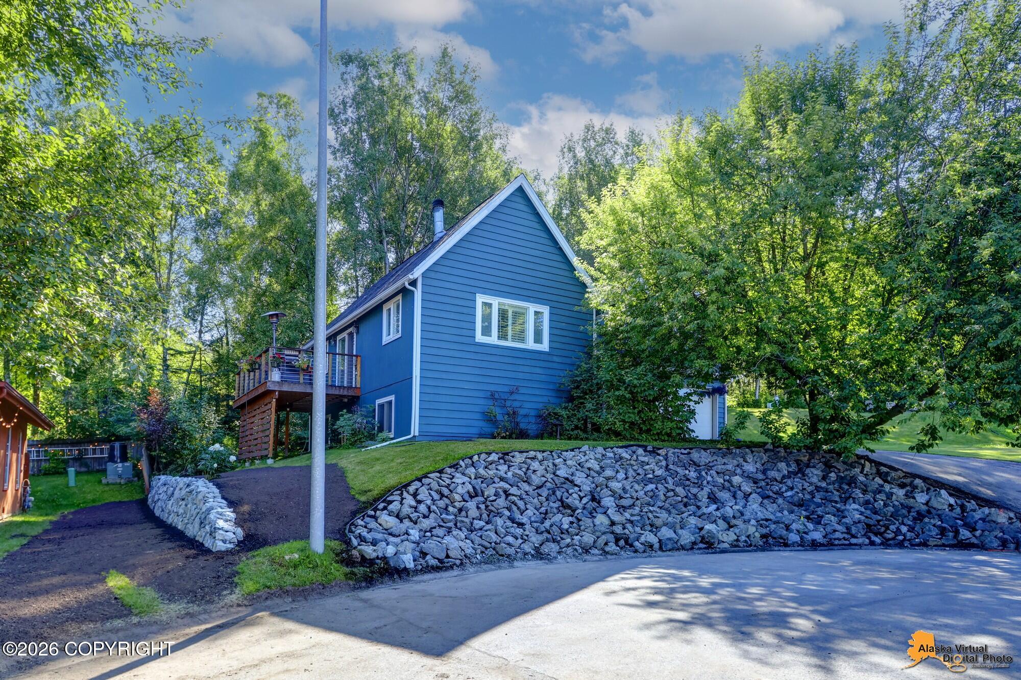 6901 Serenity Drive — photo