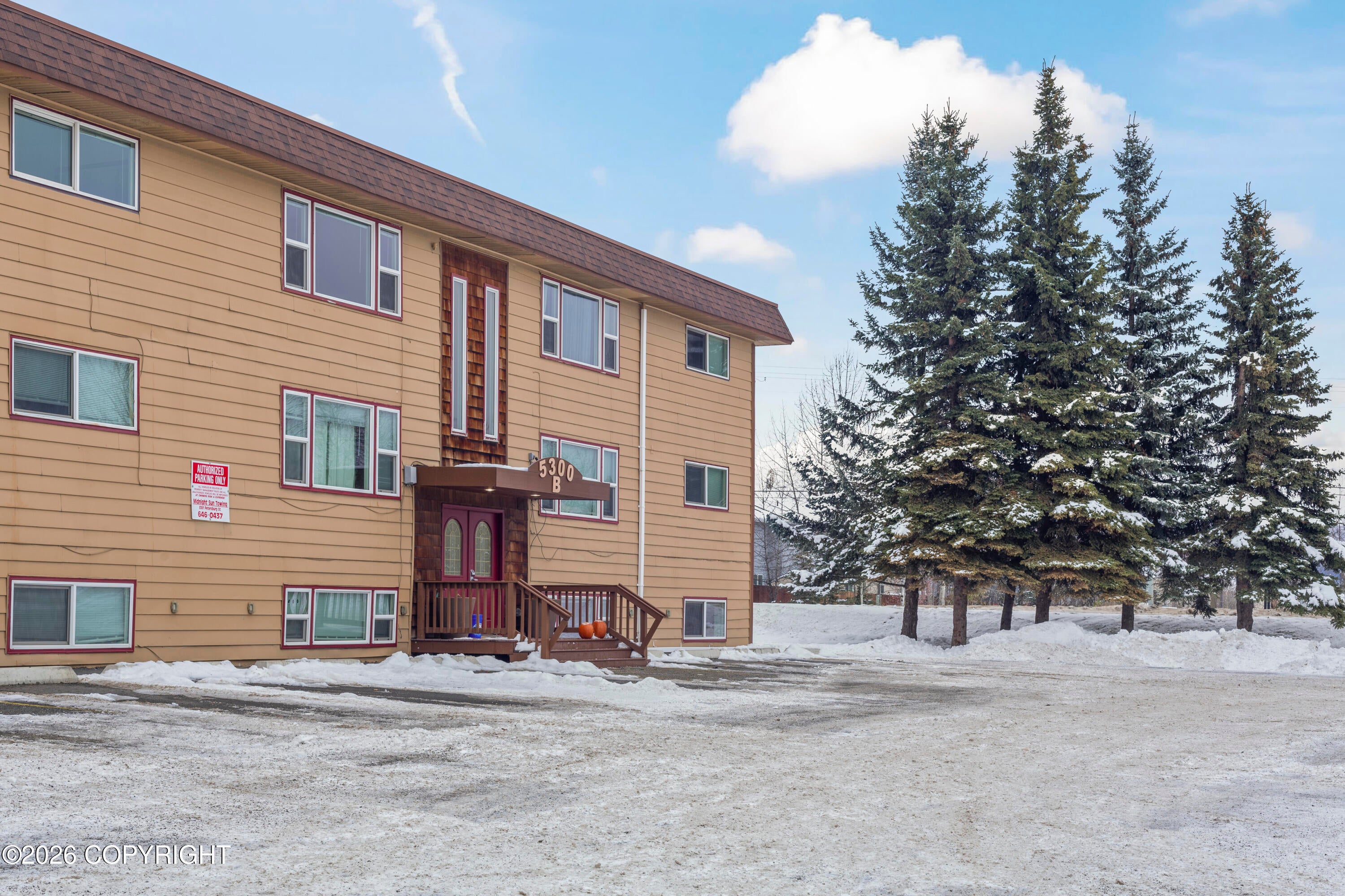 5360 Lake Otis Parkway #2 — photo