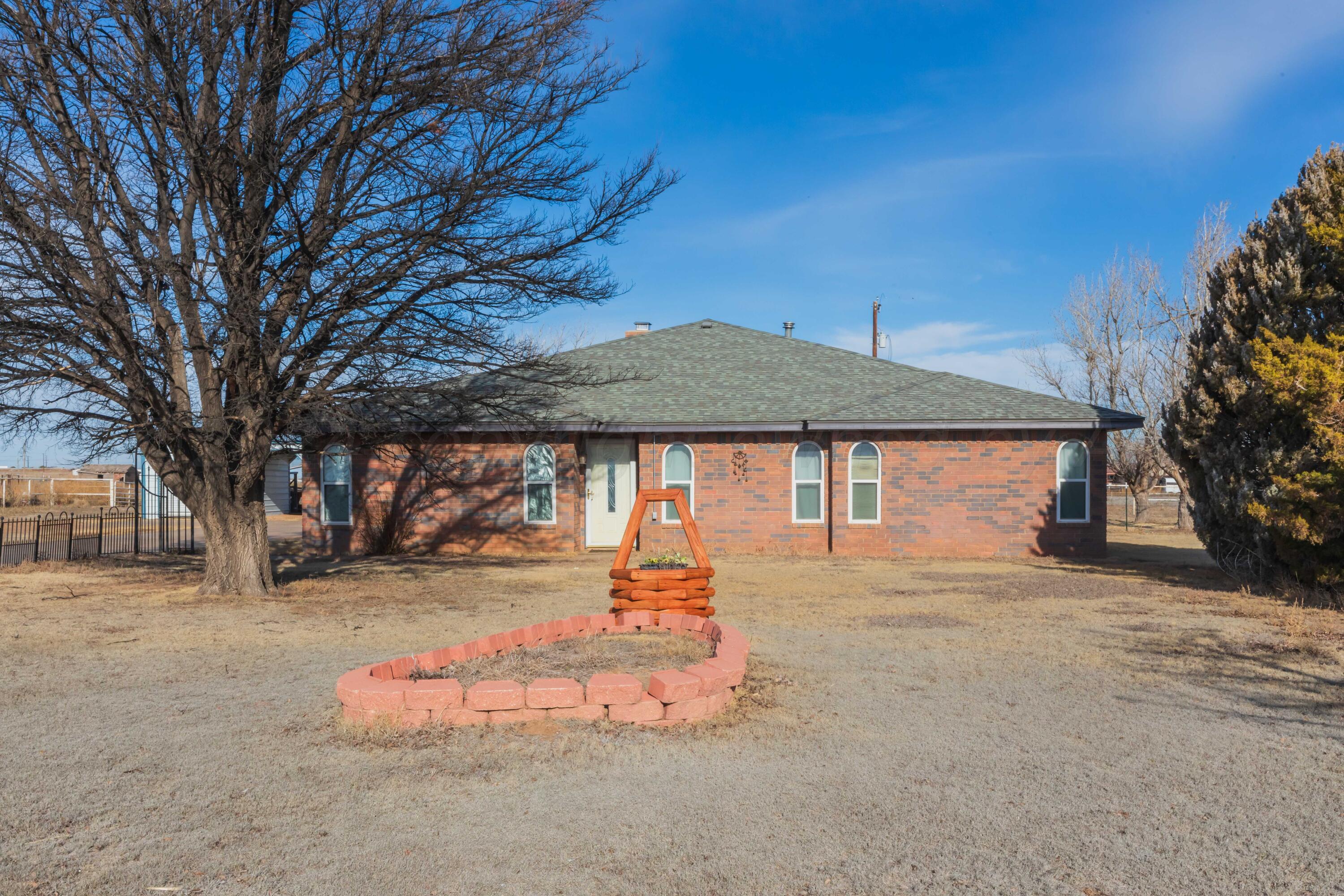 118 W Valencia Drive — photo
