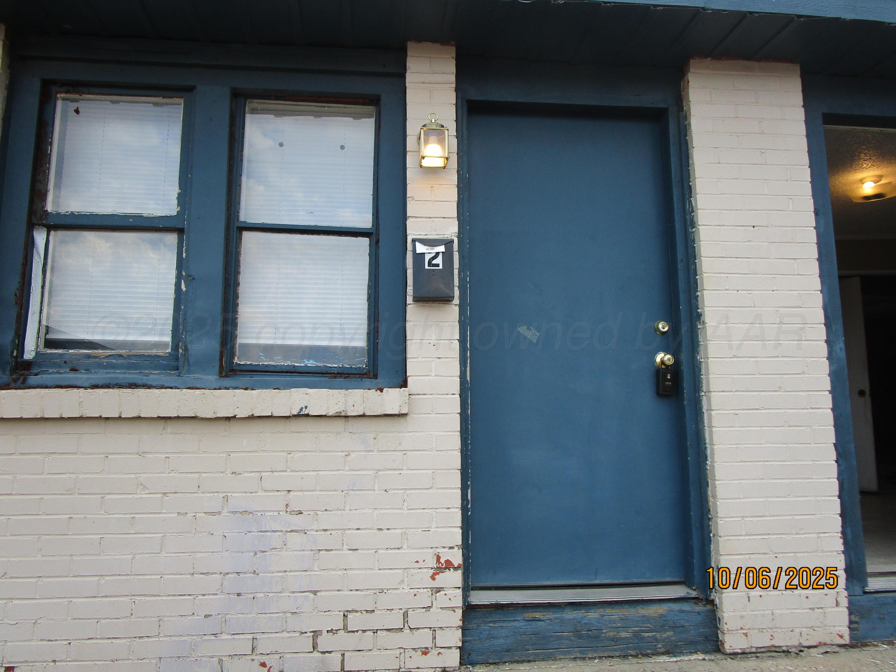 607 W Wilson, 2 — photo