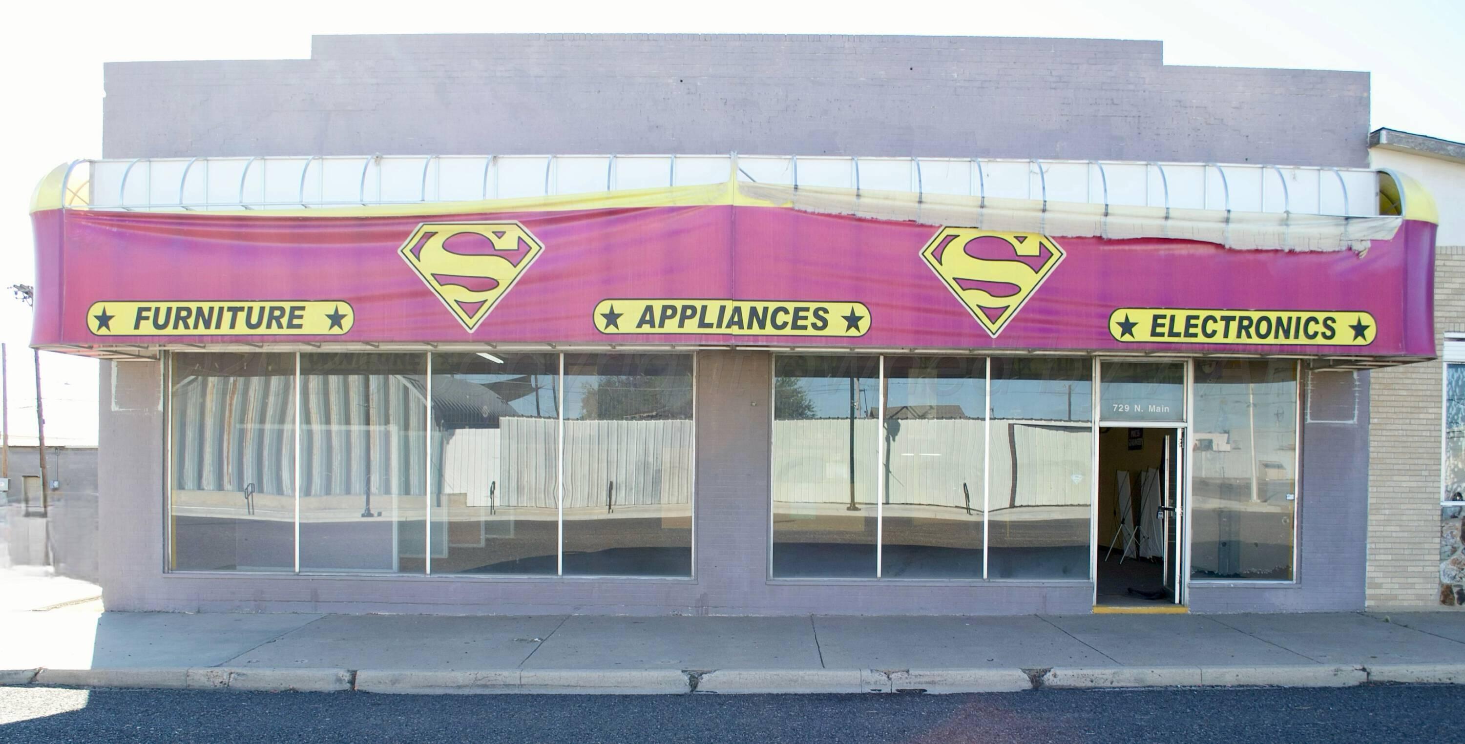 729 N Main Street — photo