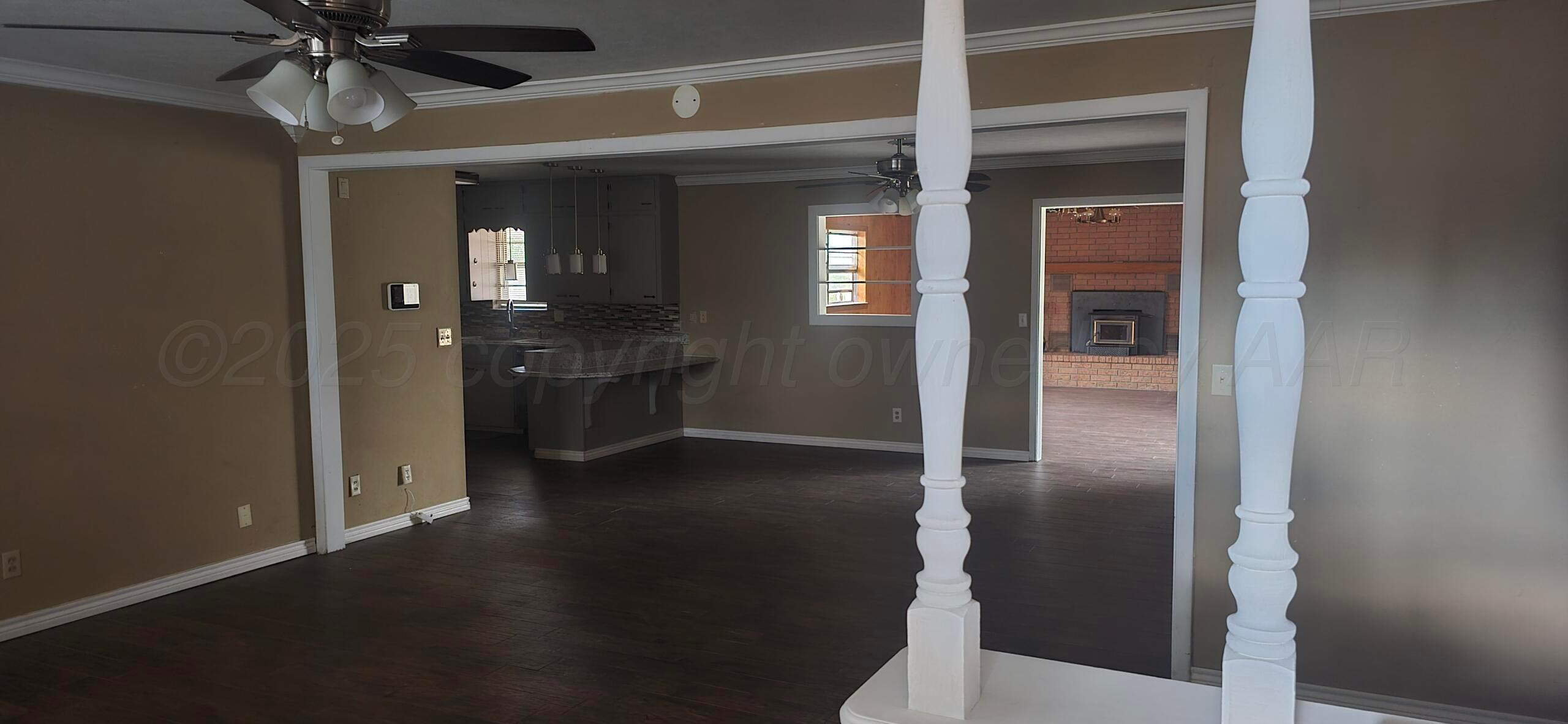 212 Centre, Hereford, TX 79045 — photo 3
