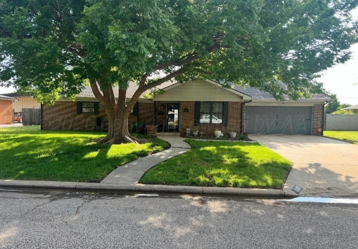 2529 N Aspen Drive — photo