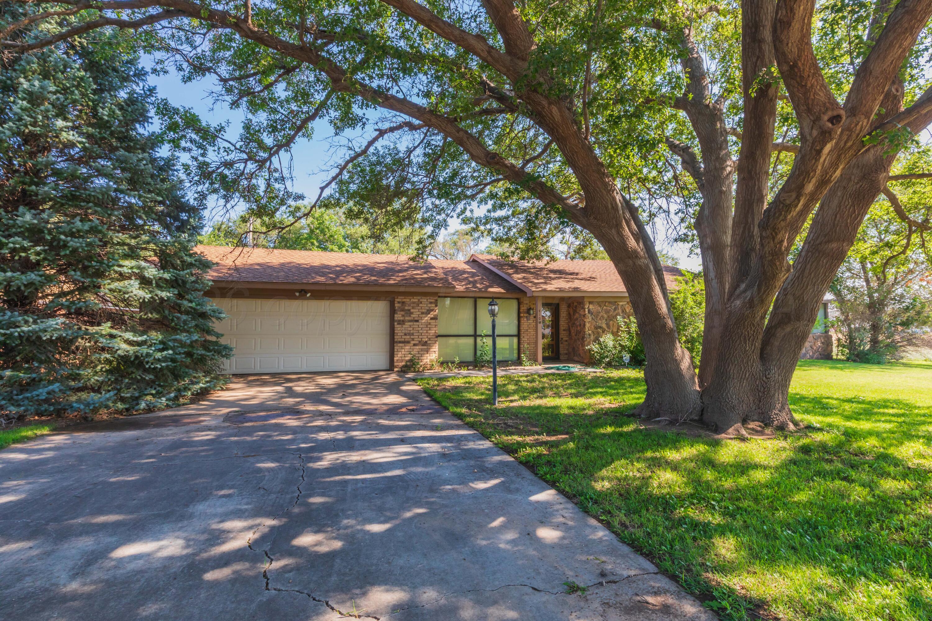 410 Creekside Drive — photo