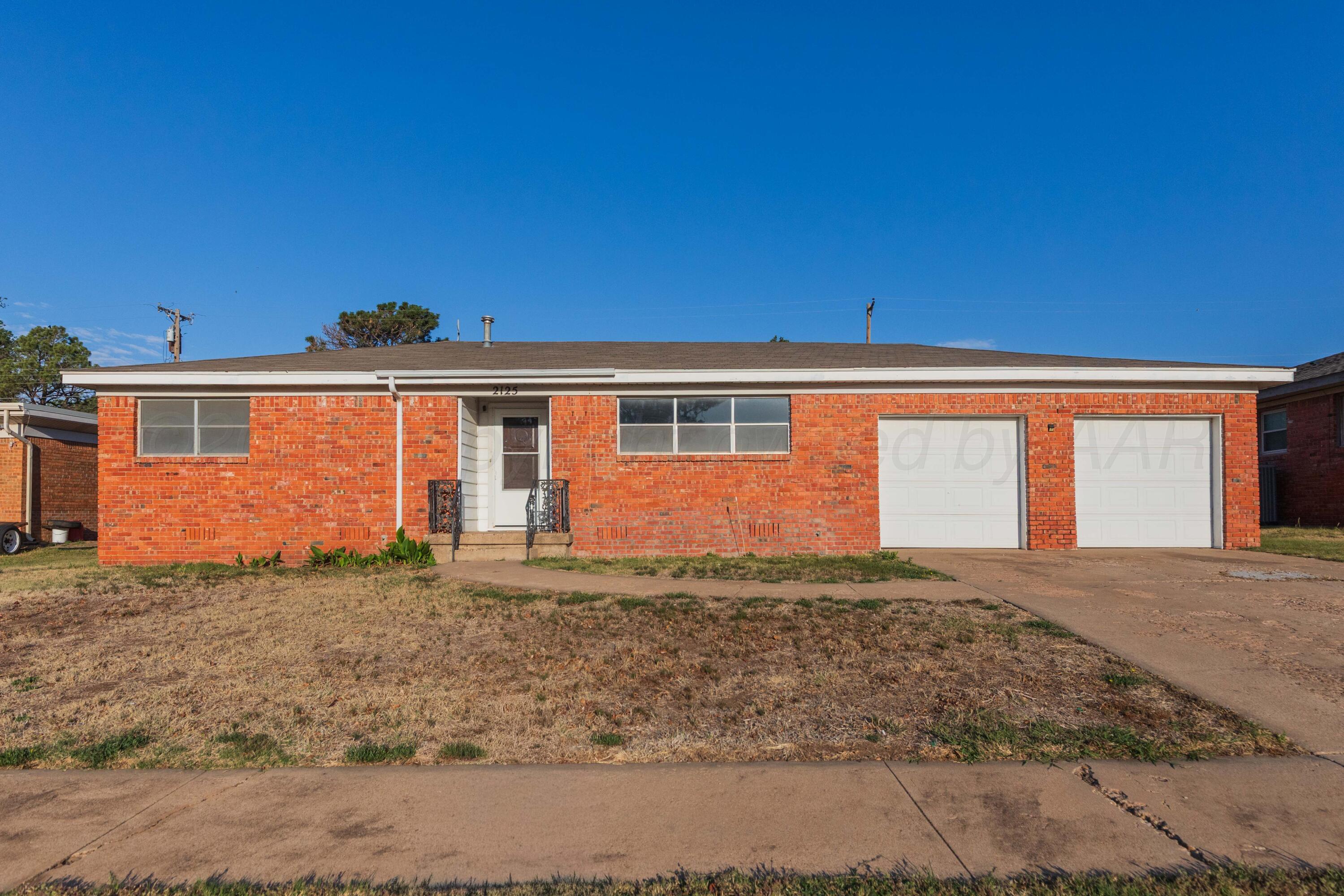 2125 N Dogwood Lane — photo