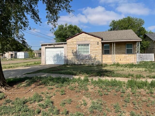 801 S Dallas Street — photo